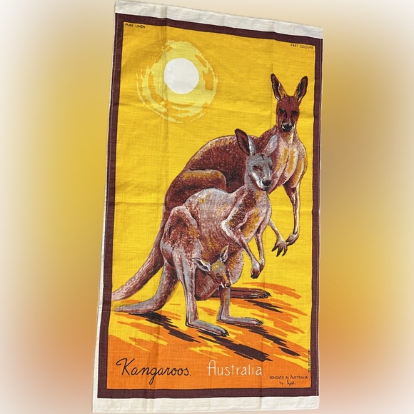 Kangaroos.  Australia. DESIGNED IN AUSTRALIA by Neil. Pure Linen. Fast Colours. - Picture 3 of 15